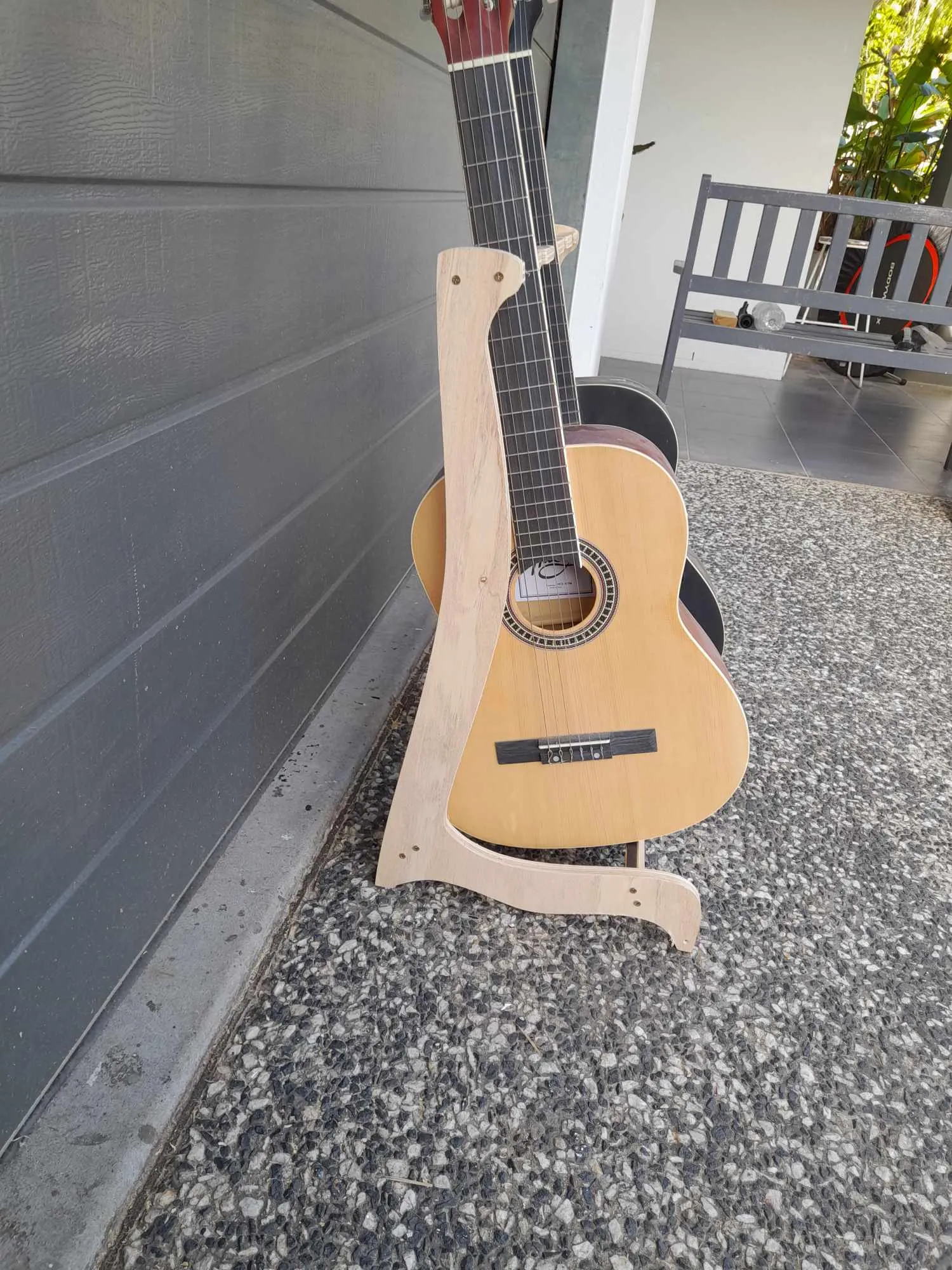 Guitar Rack for 6 Acoustic Guitars - 15cm gaps