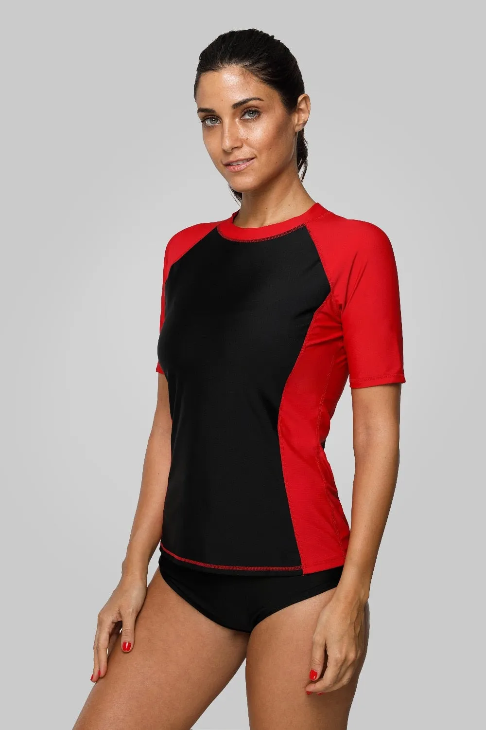 REAGAN - Women Short Sleeve Rashguard